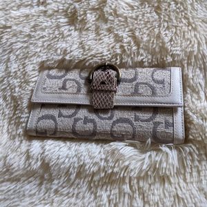 🌟2/$12🌟 Vintage Guess wallet